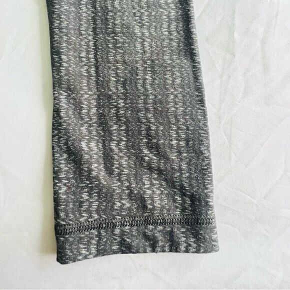 LULULEMON ATHLETICA Wunder Under Crop Ziggy Wee October Angle Wing SIZE 4 - Picture 5 of 7